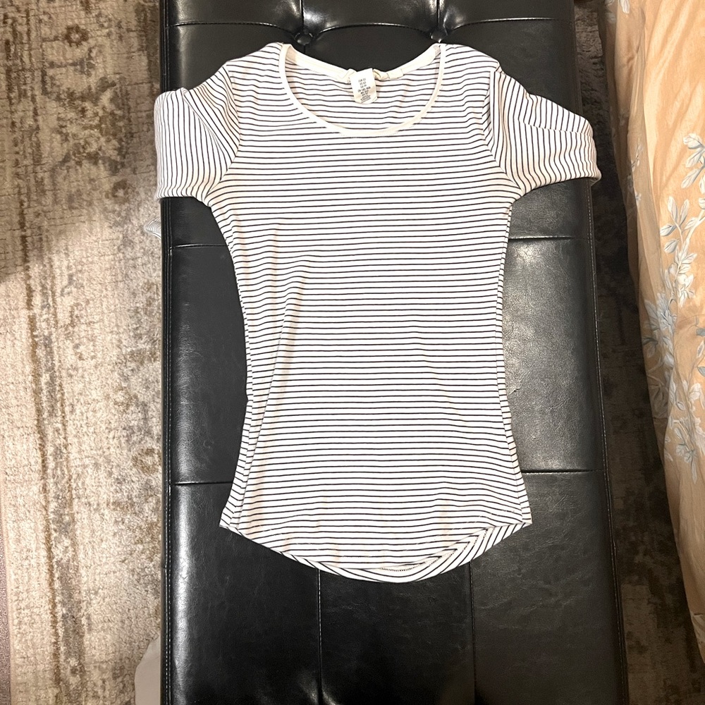XS Parisian Tee
